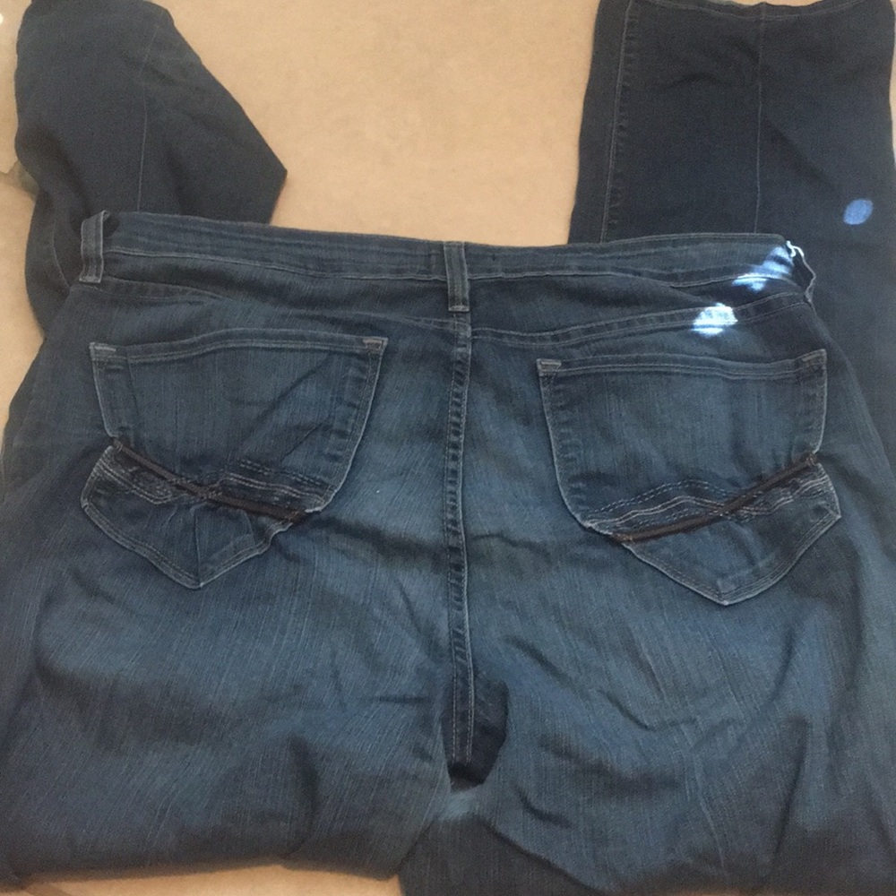 Jeans - Picture 3 of 4